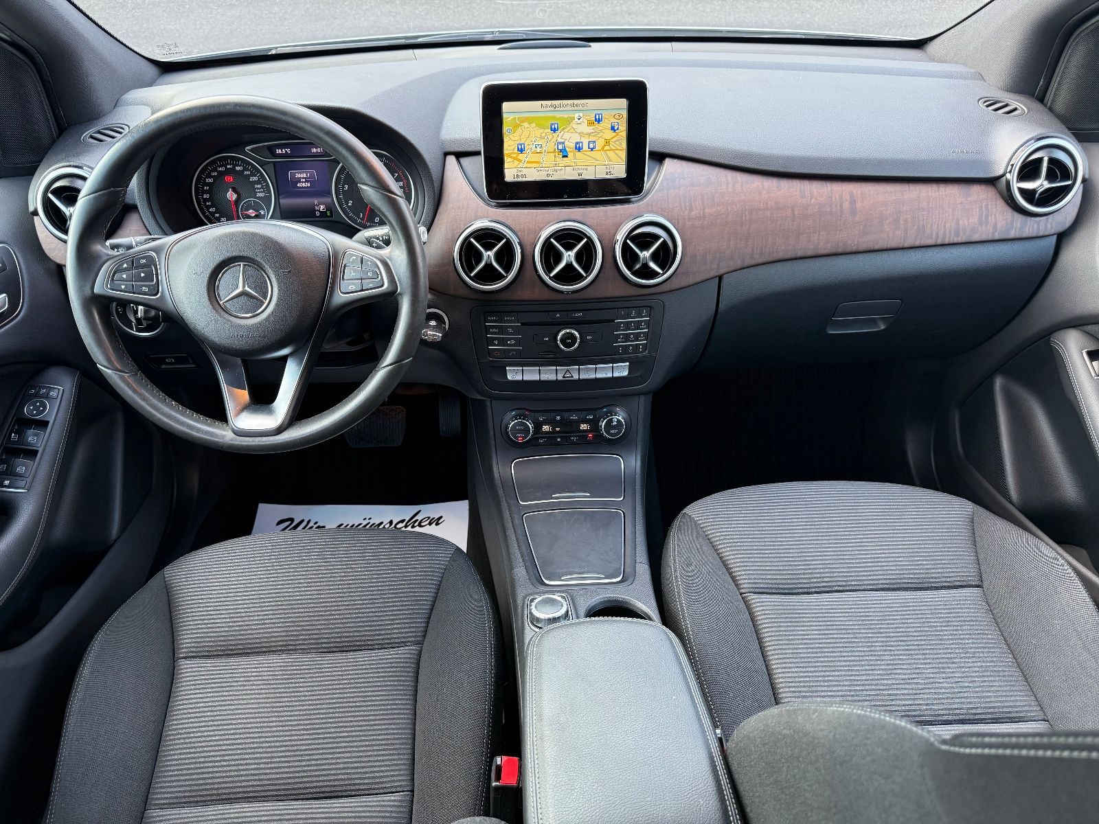Fahrzeugabbildung Mercedes-Benz B 200 B -Klasse B 200 AUTOMATIK MEMORY FACELIFT