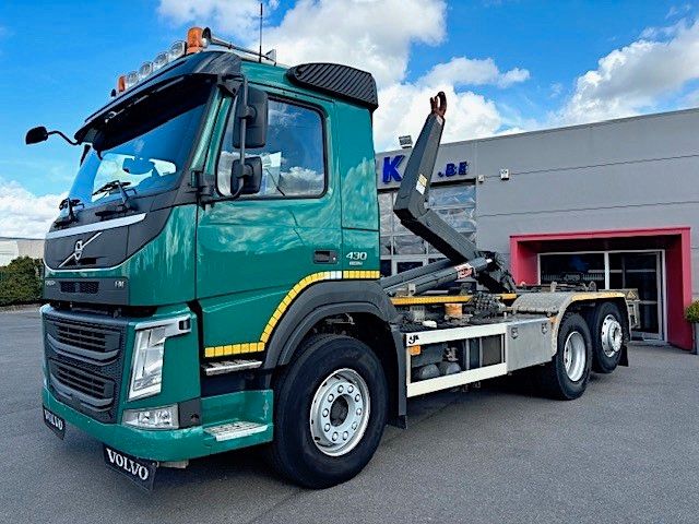 Volvo FM430-6X2/4-MOTORSEITIG-3M90 RADSTAND-197TKM