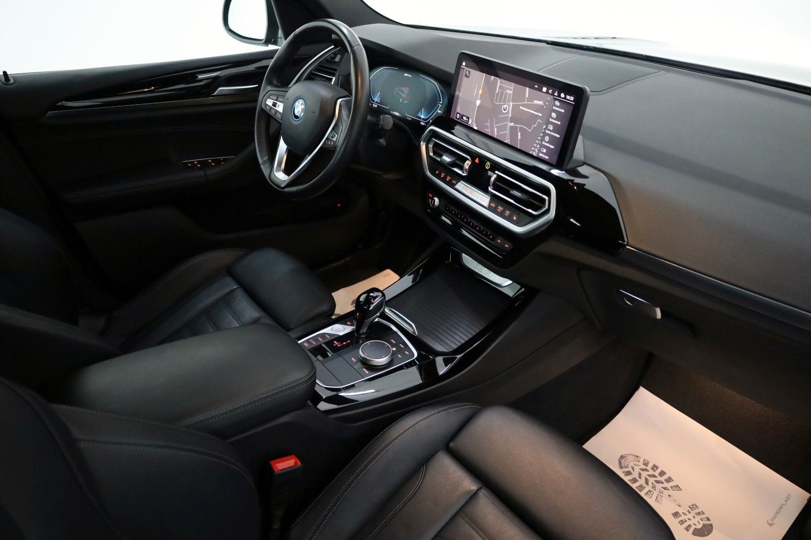 Fahrzeugabbildung BMW X3 xDrive 30 e,Leder,Navi,LED,SH,Kamera,Facelift