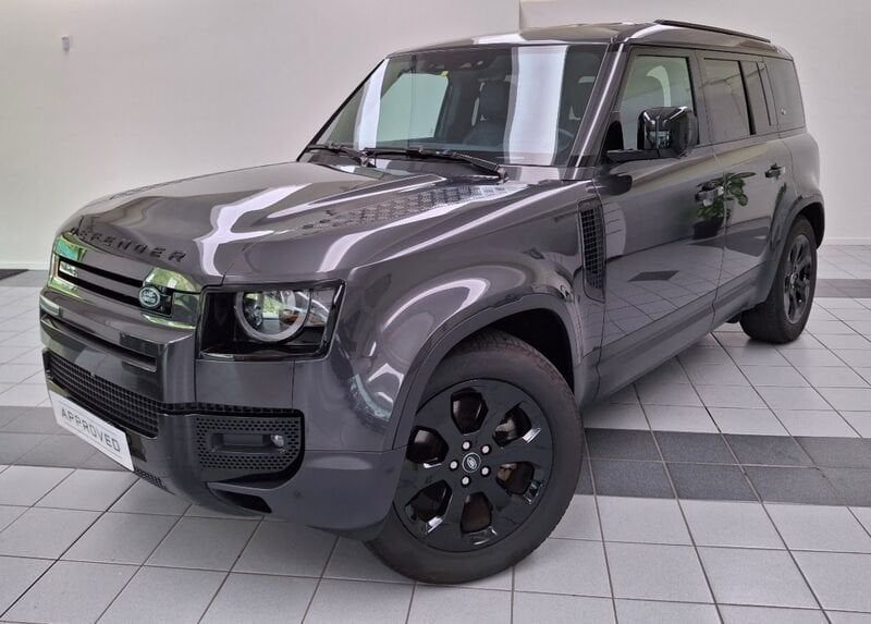 Land Rover Defender 3.0D I6 200 110 SE AWD auto.