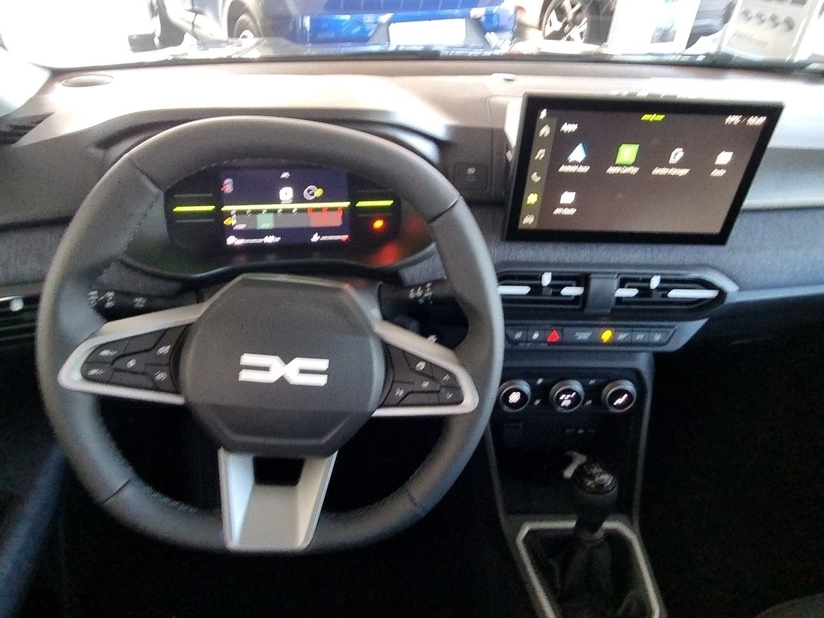 Fahrzeugabbildung Dacia Jogger Journey TCe 110