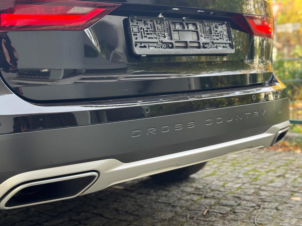 Volvo V90 Cross Country