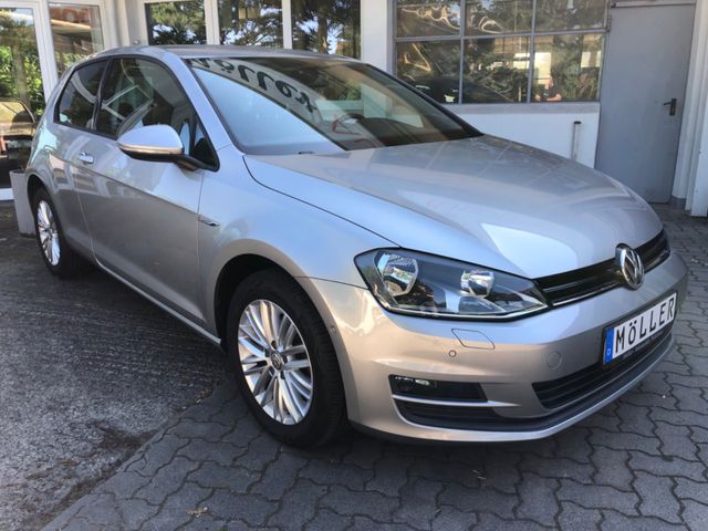 Volkswagen Golf 1.2 TSI BMT CUP Klimaaut. Sitzhzg. PDC 2.Hd