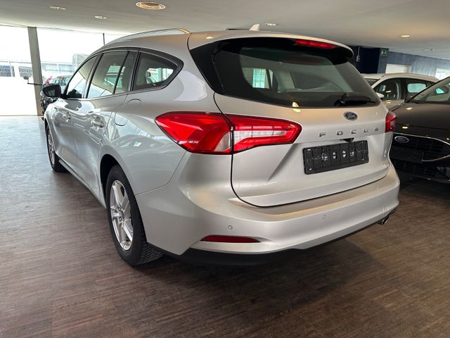 Fahrzeugabbildung Ford Focus Turnier Cool & Connect*RFK*SHZ*SPURH.*1.HD