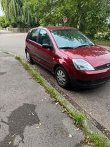 Ford Auto Ford Fiesta 1,4 - Ford Fiesta aus 2002: 1.4