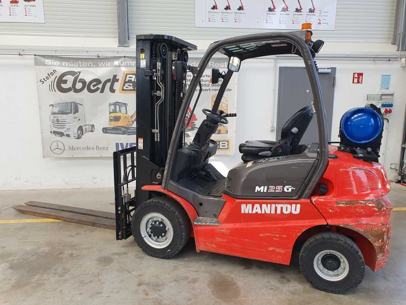 Fahrzeugabbildung Manitou MI 25 G / Triplex: 4.70m / nur 1.976h! / SS