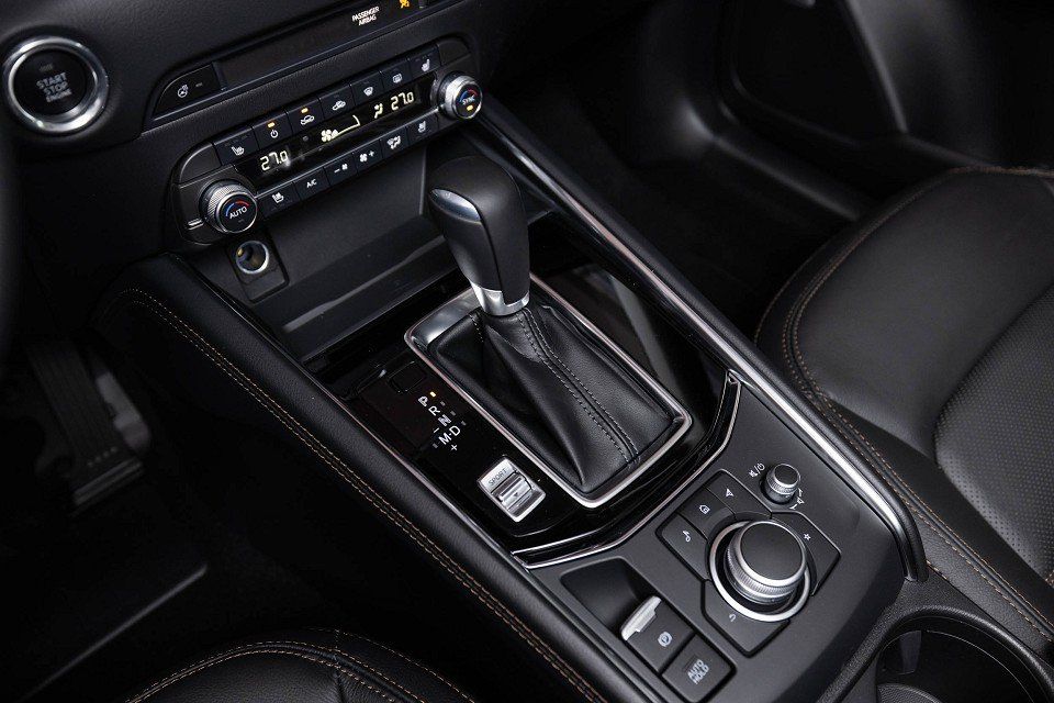 Fahrzeugabbildung Mazda CX-5 2.5i 194PS A/T EXCLUSIVE Leder