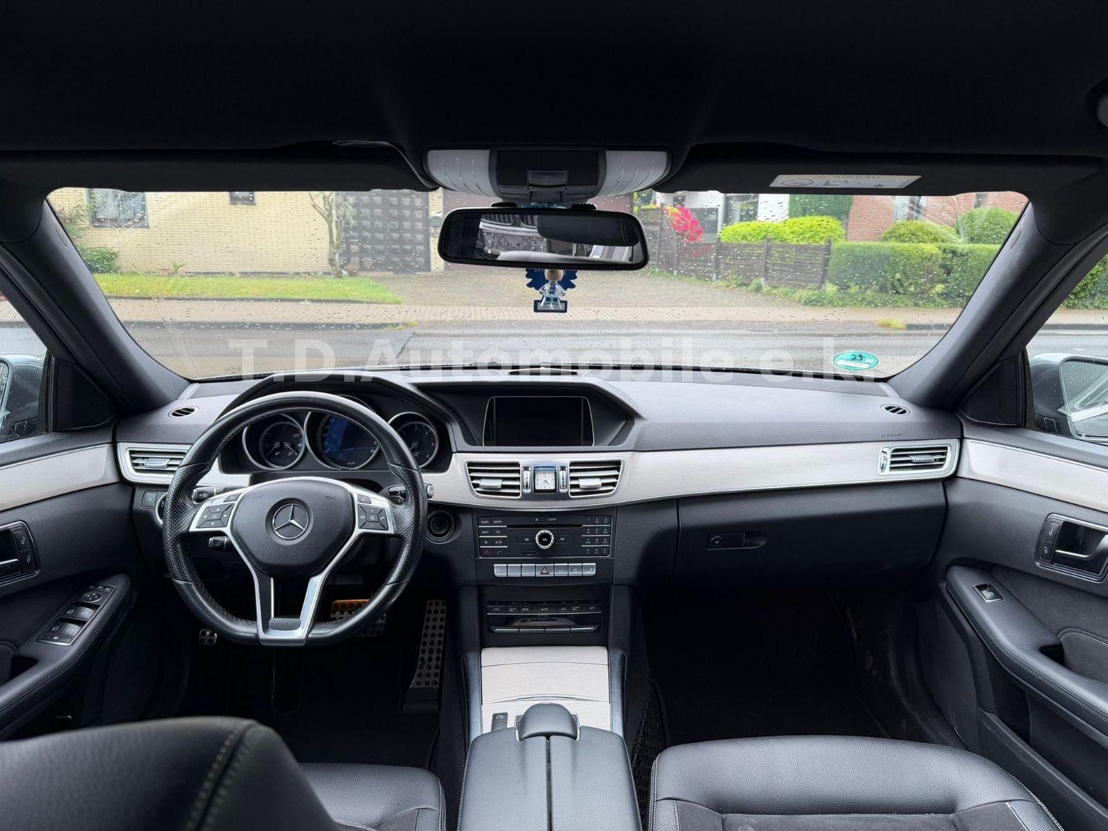 Mercedes-Benz E 220  Limousine  BlueEfficiency Edition /AMG/