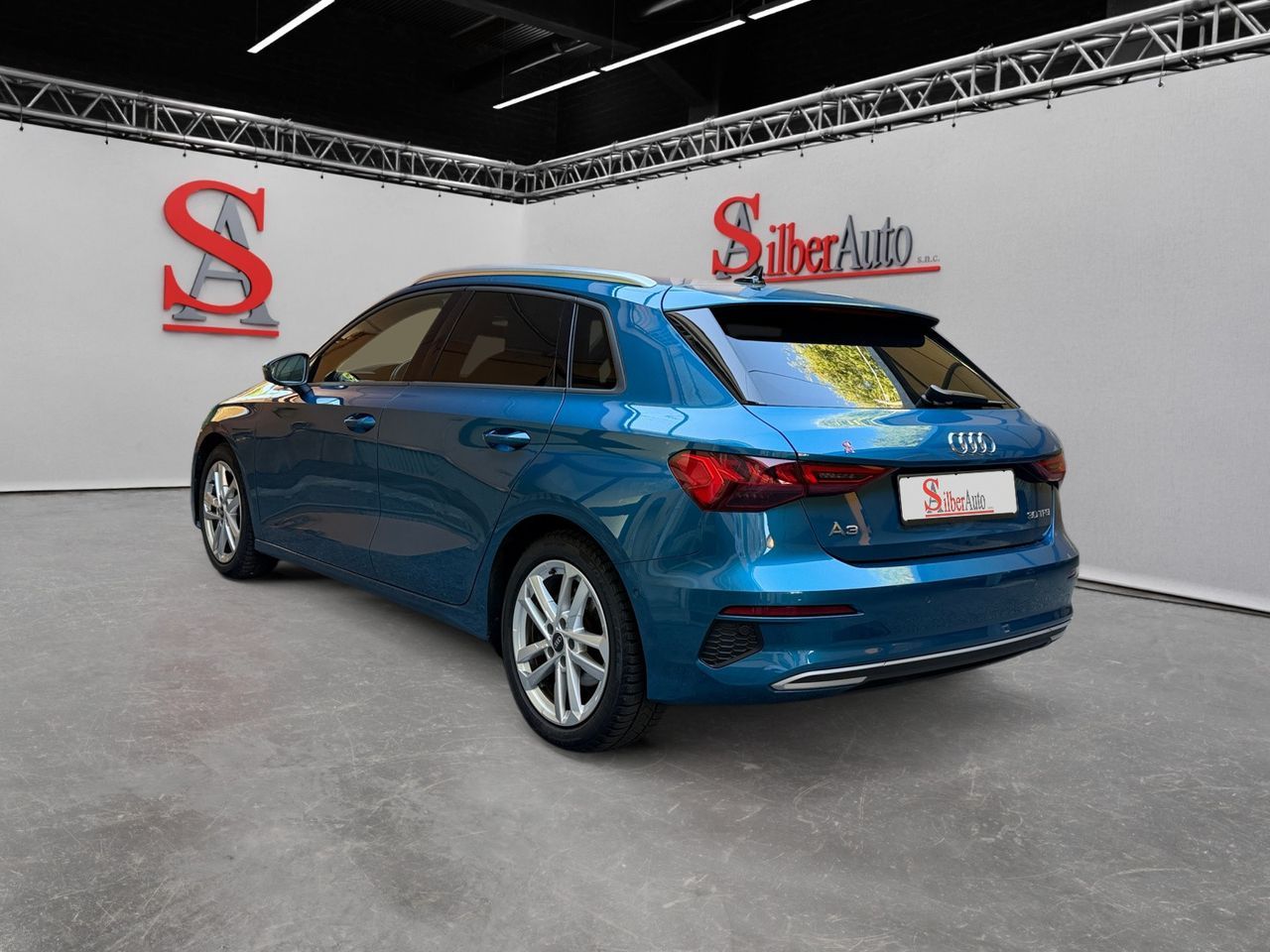 Audi A3 Sportback 30 1.0 tfsi mhev Business Adva imagem 3