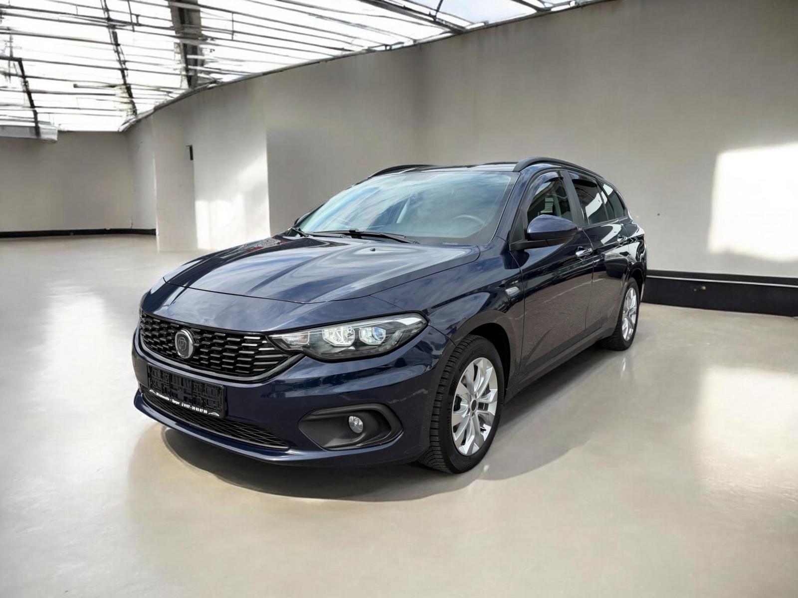 Fiat Tipo 1.6 MultiJet DCT LED Navi SHZ Tempom. AHK