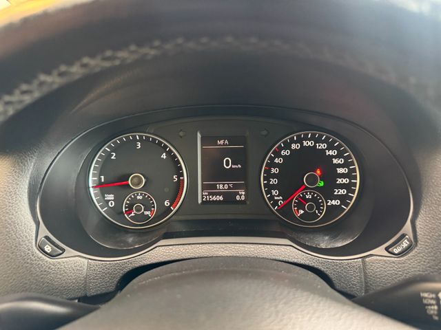 MYAUTOCENTER – Gebraucht- und Jahreswagen mit Werkstattservice in Pfaffenhofen Volkswagen Sharan*7SITZER*AHK*PANO*DCC*PDC*Bi-XENON*TEMPO*N
