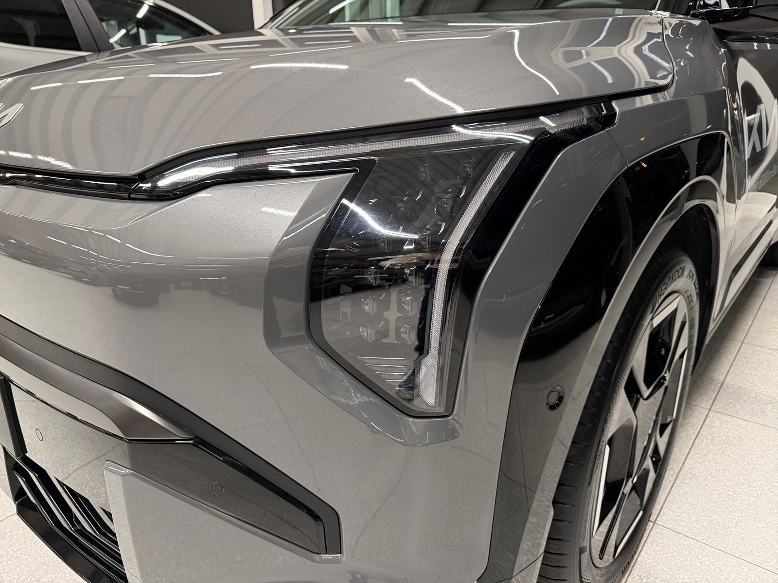 Fahrzeugabbildung Kia EV3 81 kWh 150 kW GT-line DWP COMT