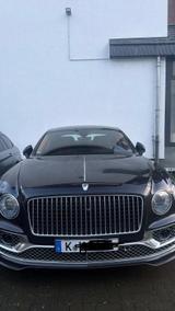 Bentley Flying Spur V8 - - Bentley Flying Spur aus 2021