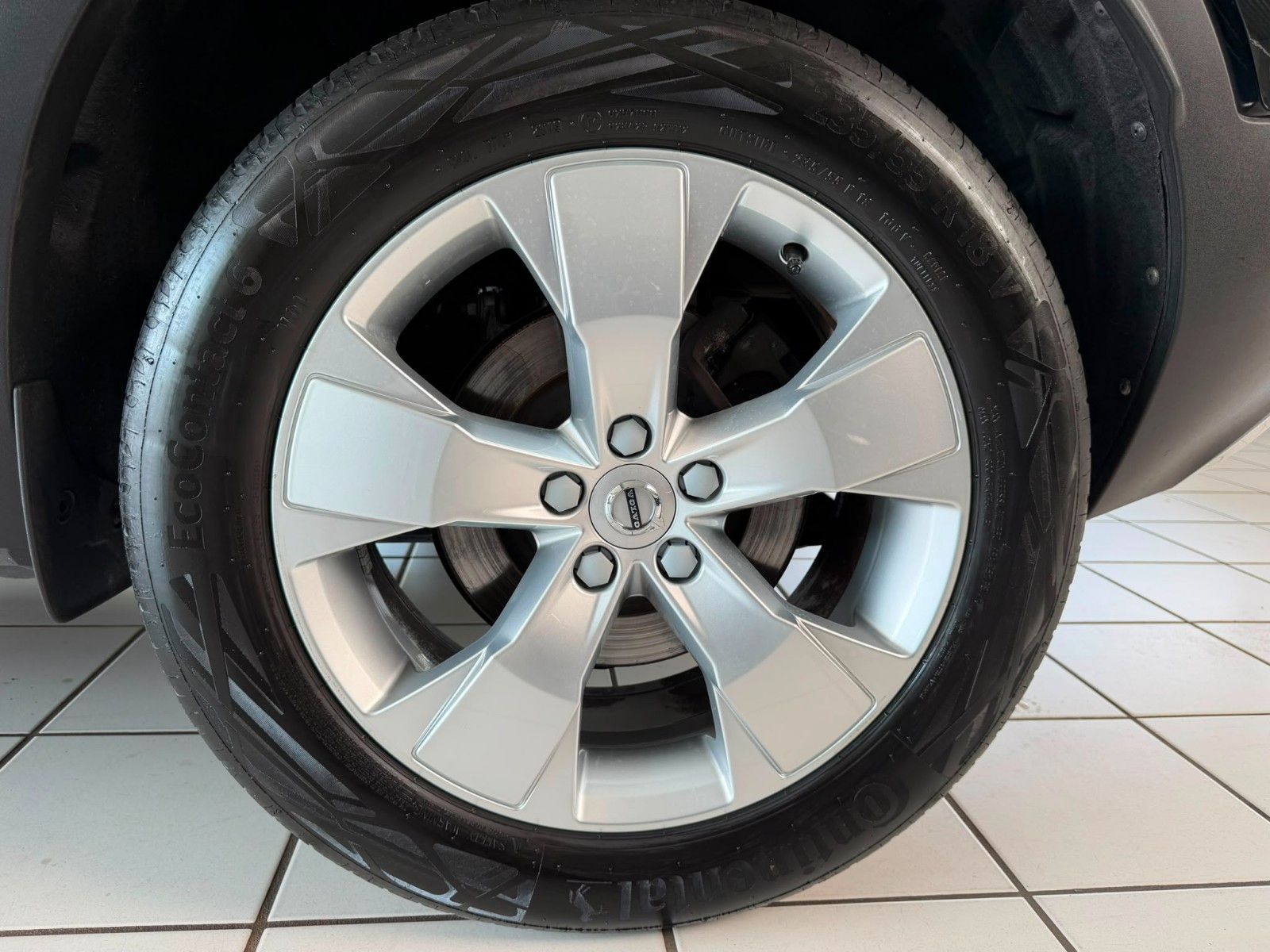 Volvo XC40 Momentum Pro 2WD-LED-AppleCar-ALU-PDC foto 5