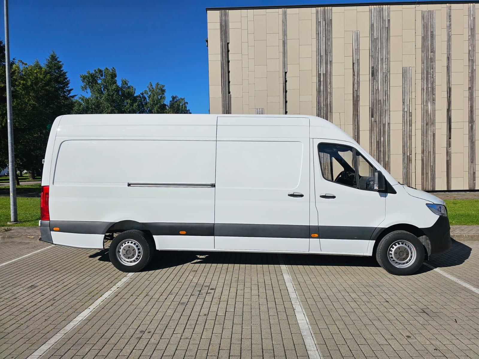 Mercedes-Benz Sprinter 319 CDI  /Klima/Euro6/AHK