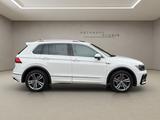 Volkswagen Tiguan 2.0 TSI Aut. R-Line Highline 4Motion - Volkswagen Tiguan mit Benzin-Antrieb: Geländewagen, Automatik, 2.0