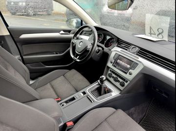 Volkswagen Passat Variant - 12