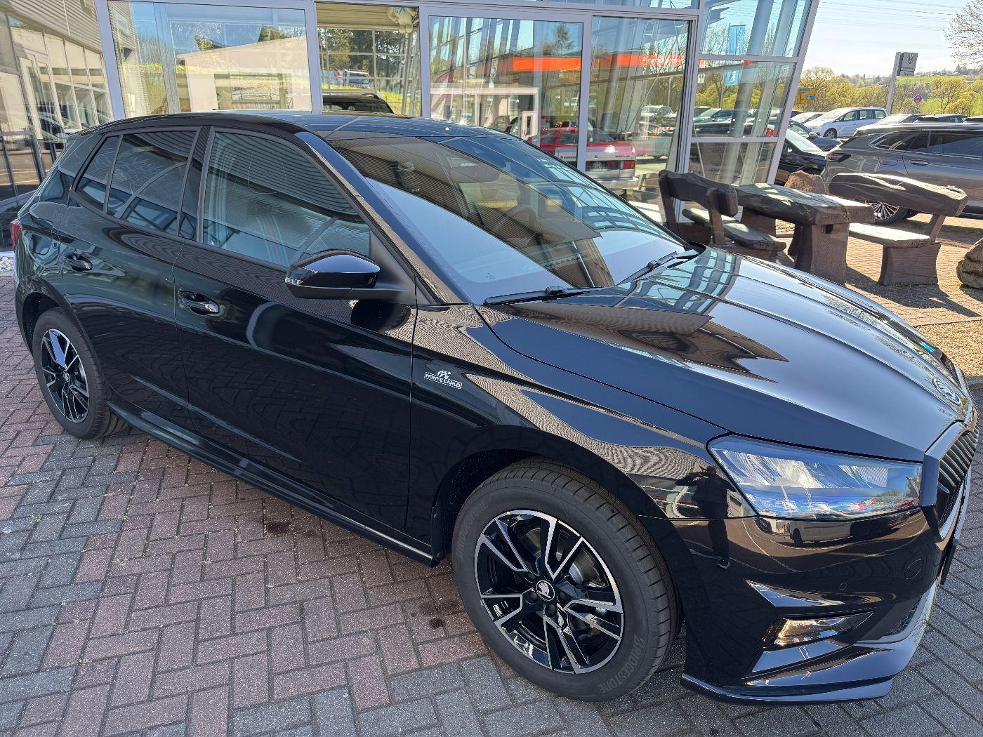 Skoda Fabia 1.0 TSI Monte Carlo LED+SHZ+KeyLess+KlimaA