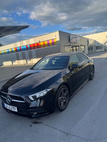 MERCEDES-BENZ A 200 DCT  AMG Paket 