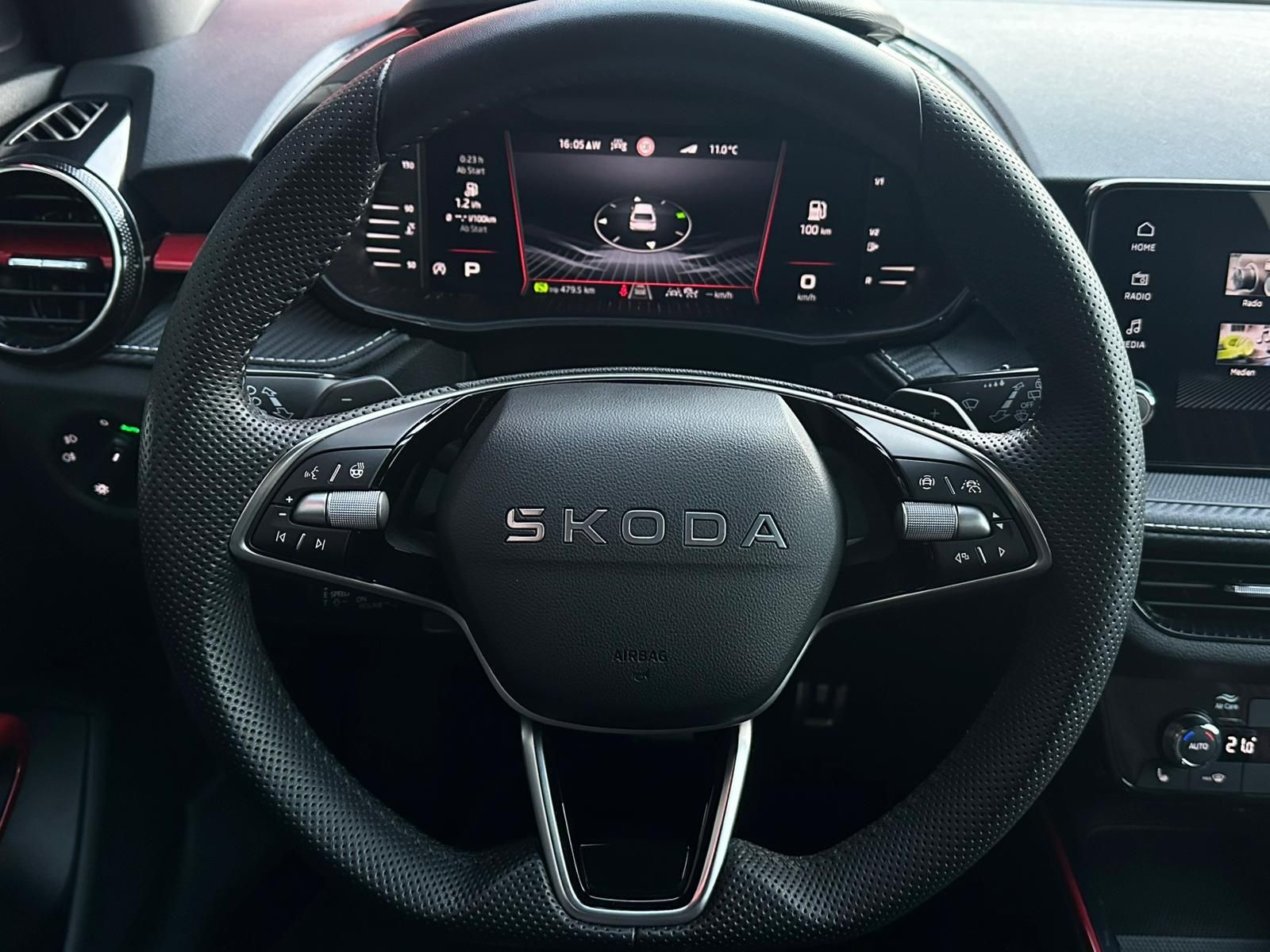 SKODA Fabia 1.5 TSI MONTE CARLO* LED#ACC#SHZ#LH#KEYLES - Image 11