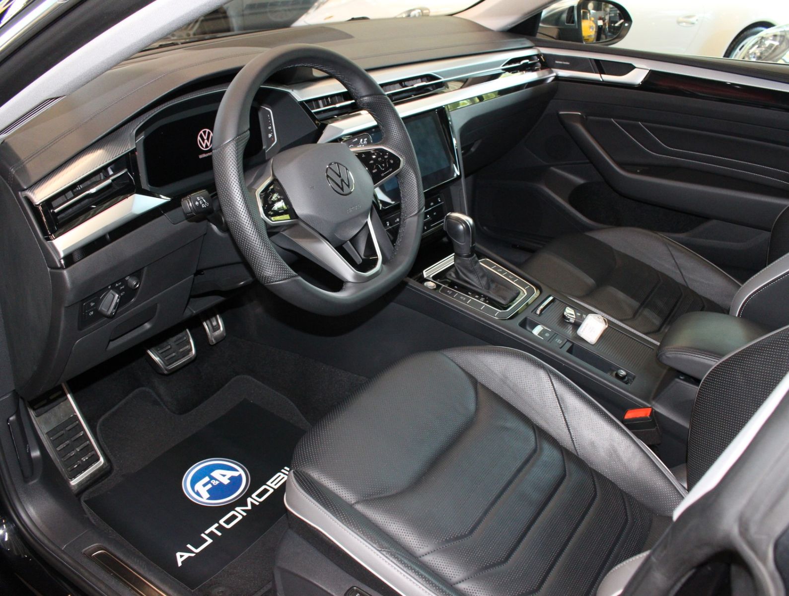 Fahrzeugabbildung Volkswagen Arteon 2.0 TDI DSG Elegance*2.Hand* Voll