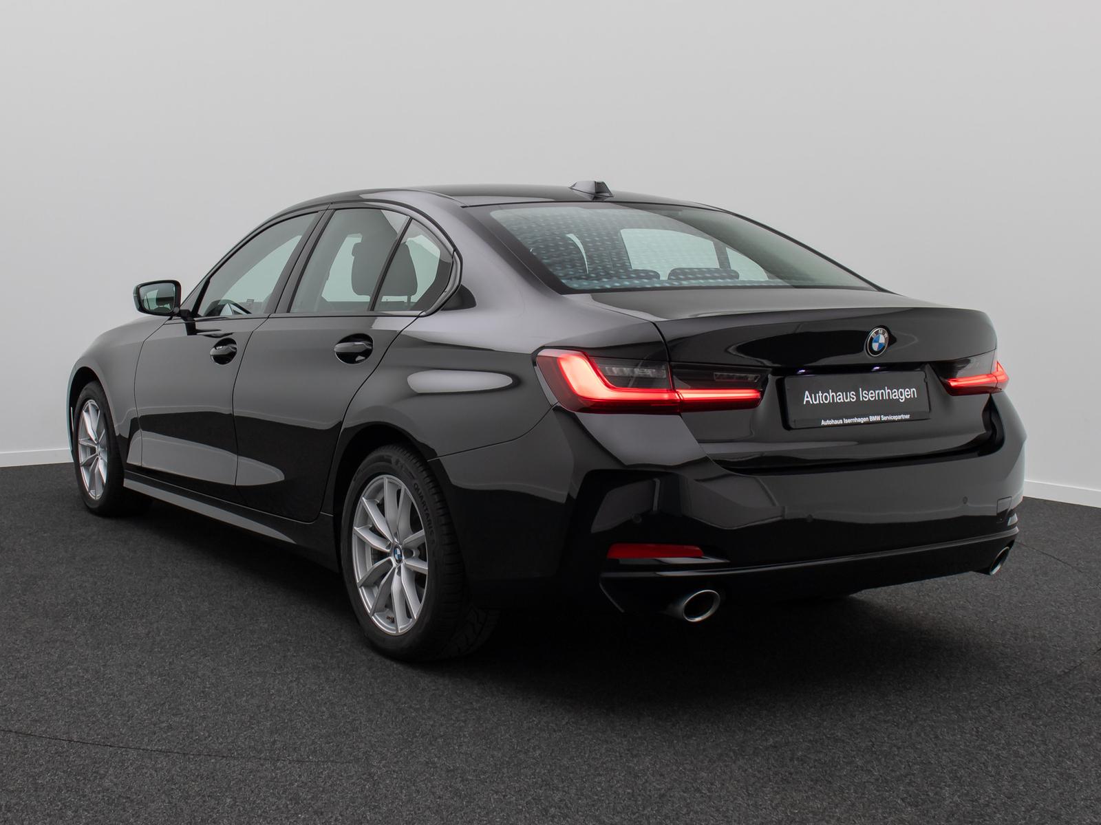 BMW 318i GeschwindigRe DAB PDC CockpitPlus Widscreen