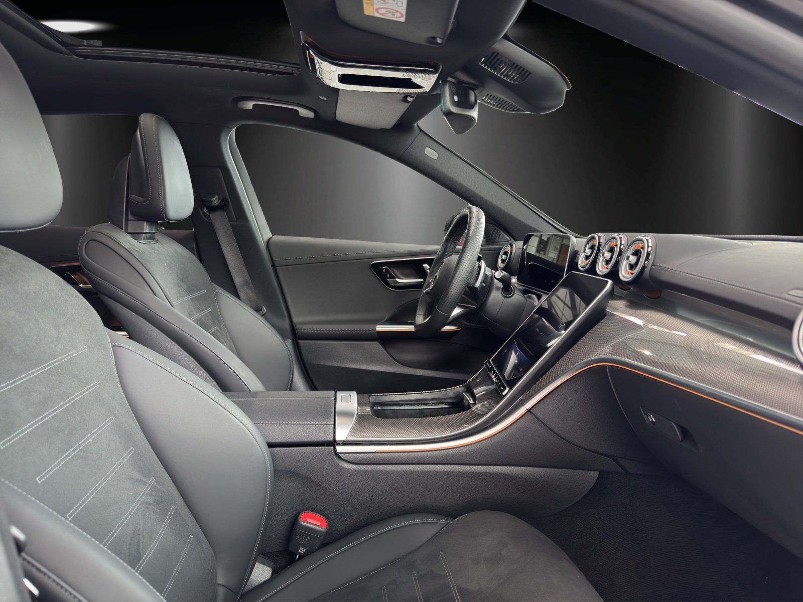 Fahrzeugabbildung Mercedes-Benz C 300 d AMG 360°Pano DISTRONIC Memory NIGHT 19"