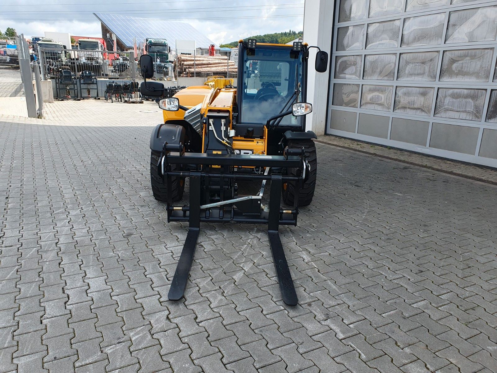 Fahrzeugabbildung JCB 525-60 / Neufahrzeug /Palettengabel / 2025