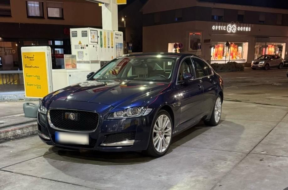 Image of Jaguar XF