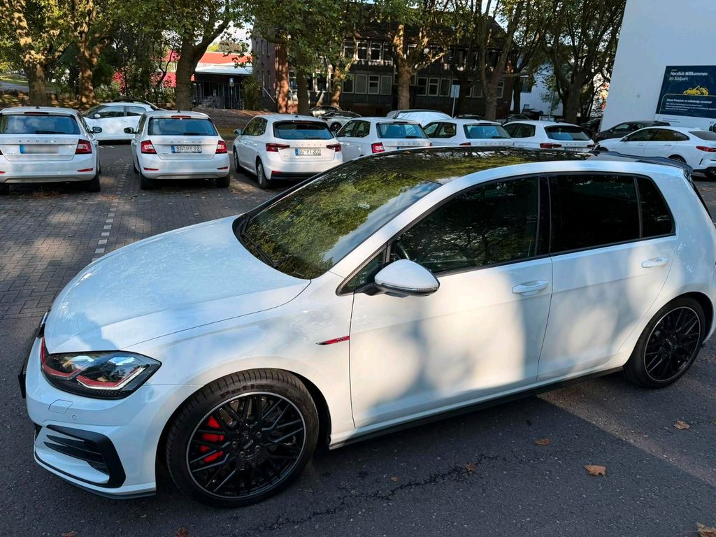 Image of Volkswagen Golf