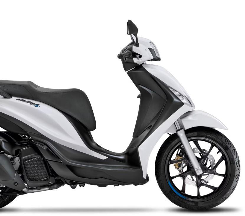 Piaggio Medley 125 Sport Promo gratis Topcase