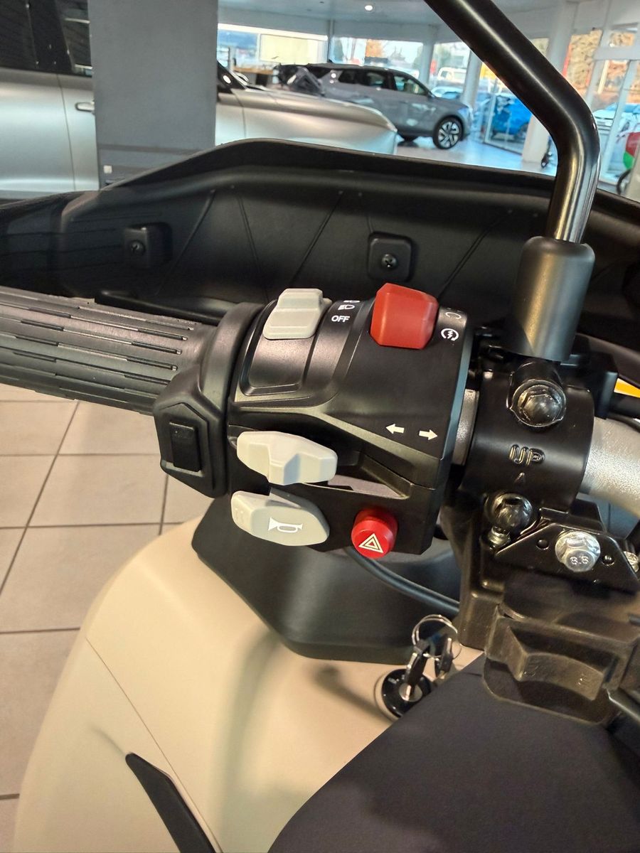 Fahrzeugabbildung BENDA Redstone 550