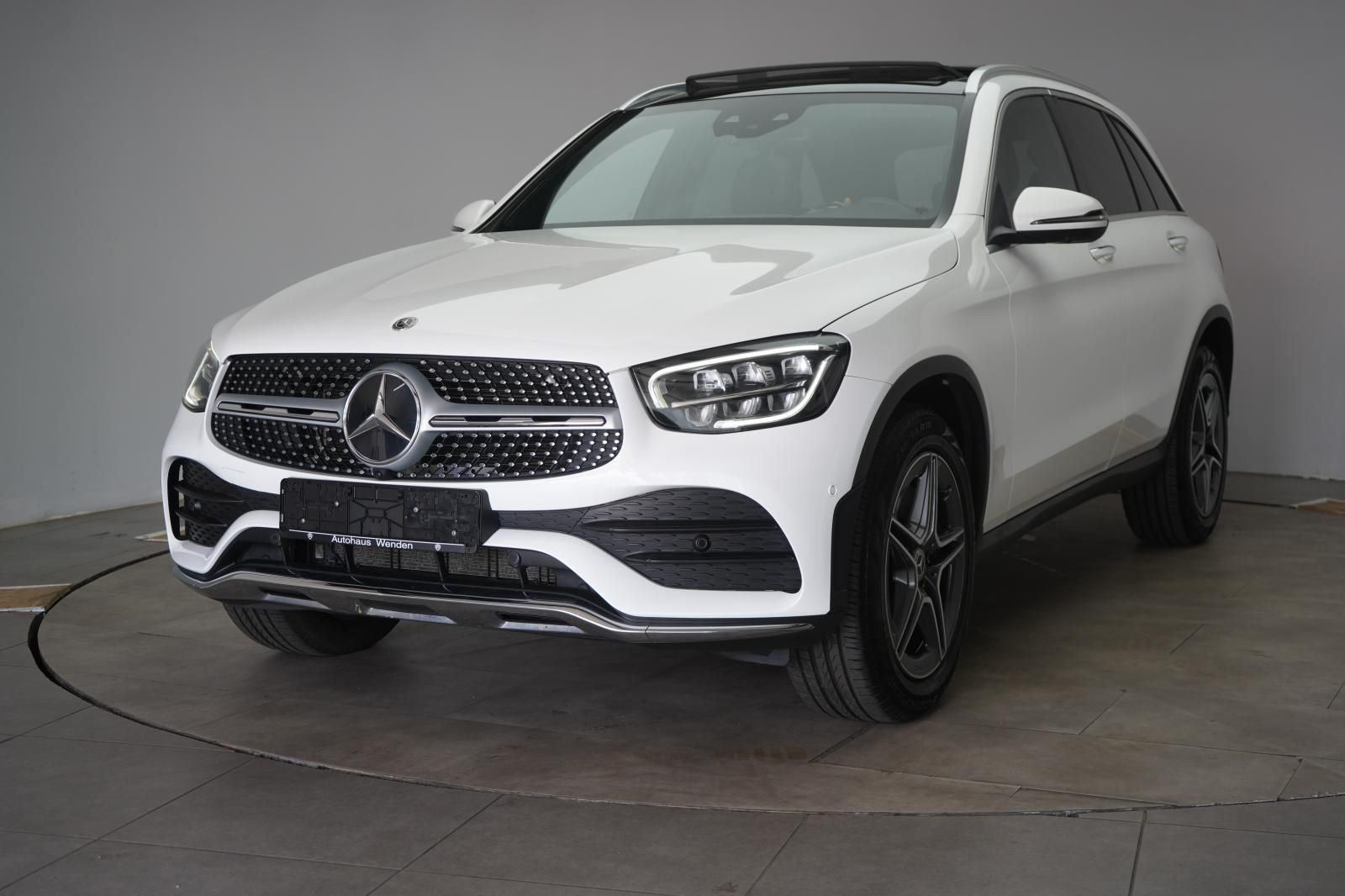 Mercedes-Benz GLC 300 e 4Matic 9G-Tronic Pano Leder 360Kamera foto 3
