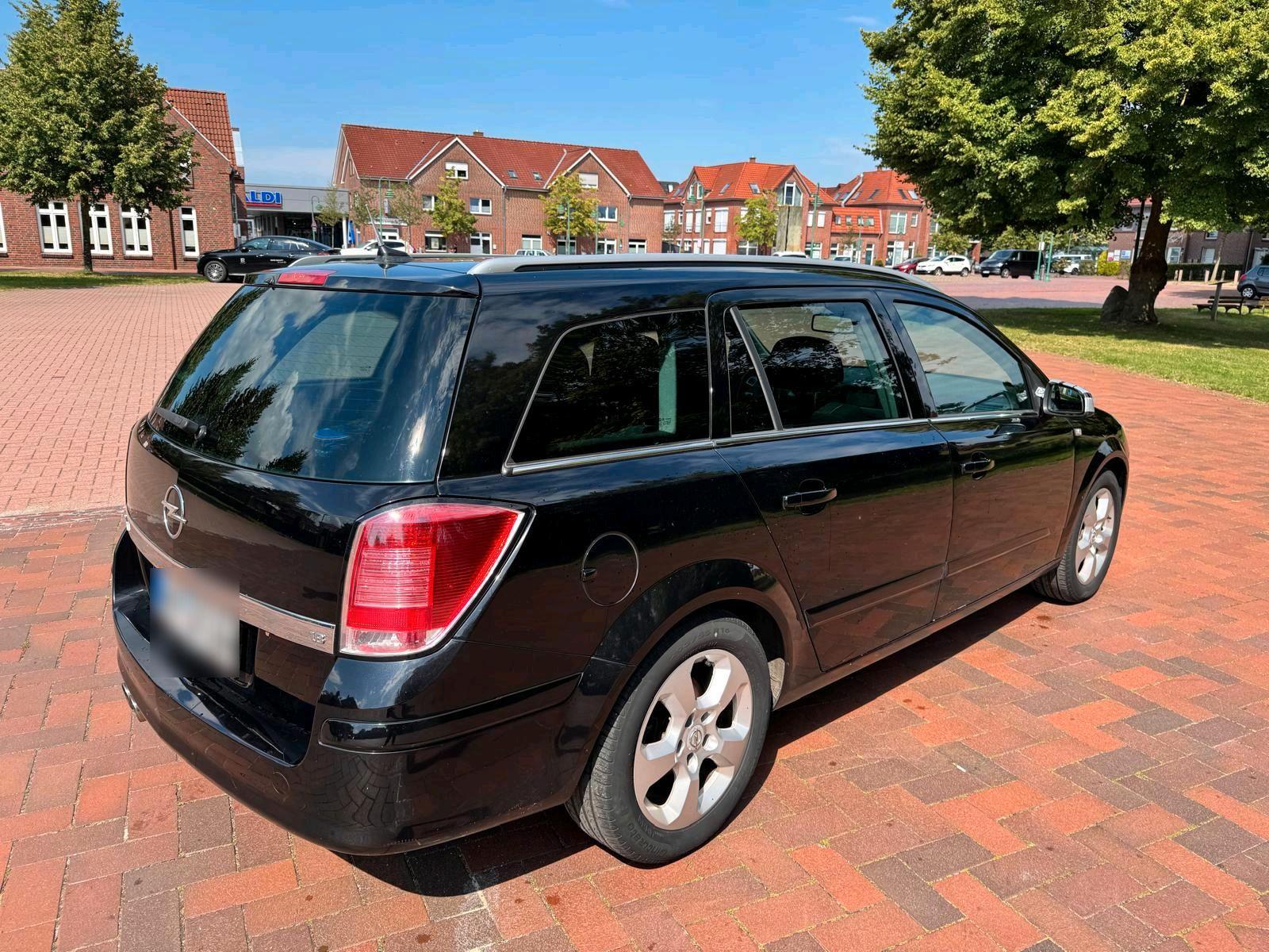Opel Astra 2005 — engine 125 HP (92kW)