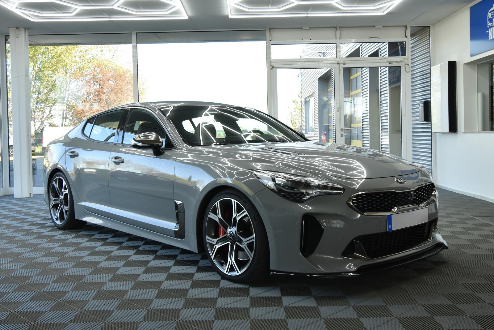 Kia Stinger GT 4WD LED SHZ Sitzlüftung ACC