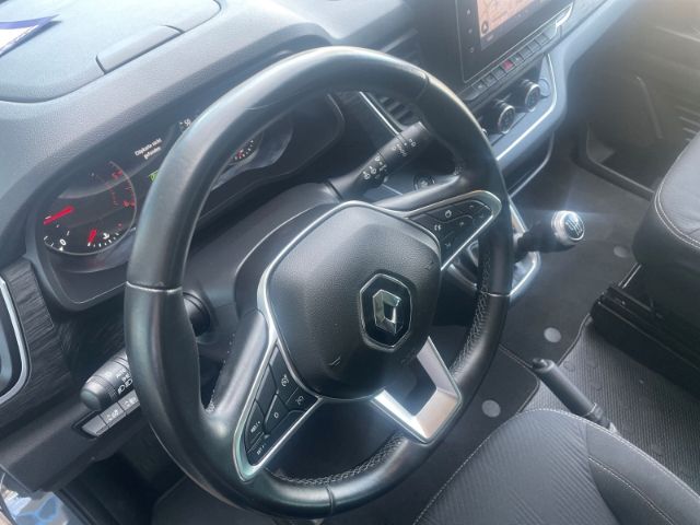 Fahrzeugabbildung Renault Trafic 2.0 Blue dCi 150 L2H1 3.0t Life 8-Sitzer,