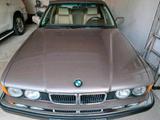 BMW E32 750i mit LPG Gasanlage - BMW 750: E32 750i