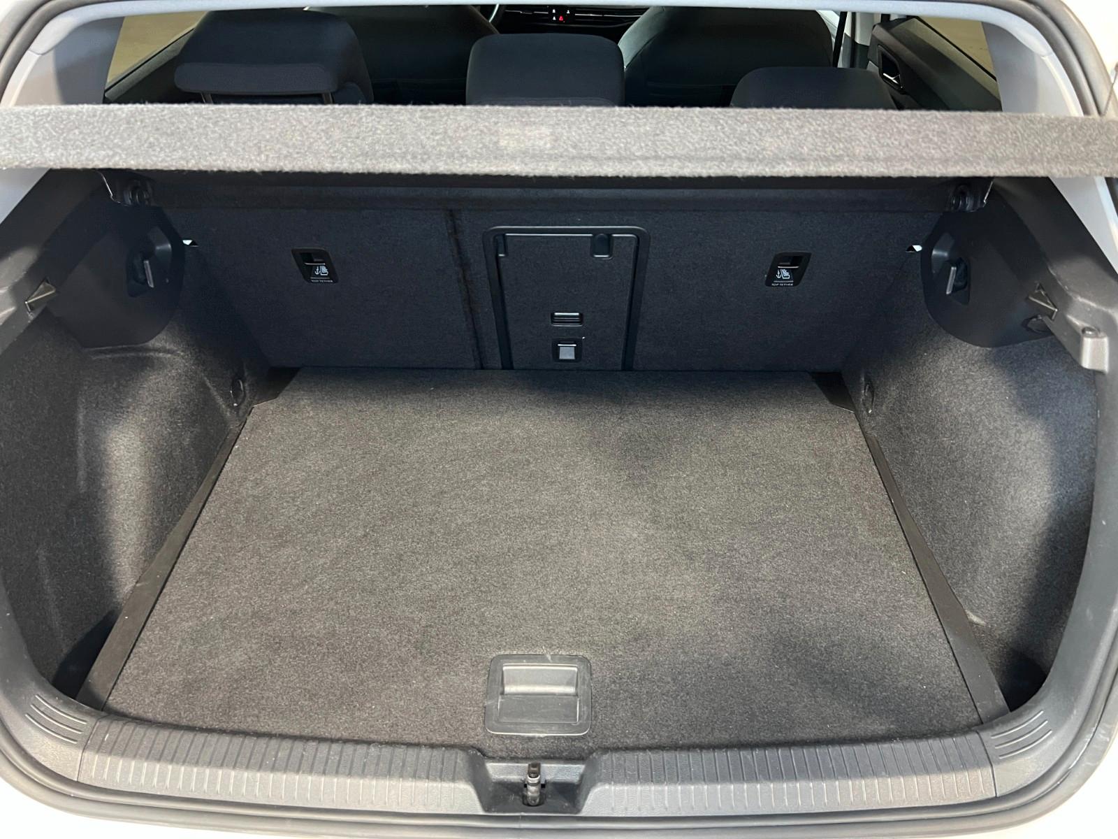 Volkswagen Golf VIII 2.0 TDI Life DSG, LED, Ambiente, миниатюра 12