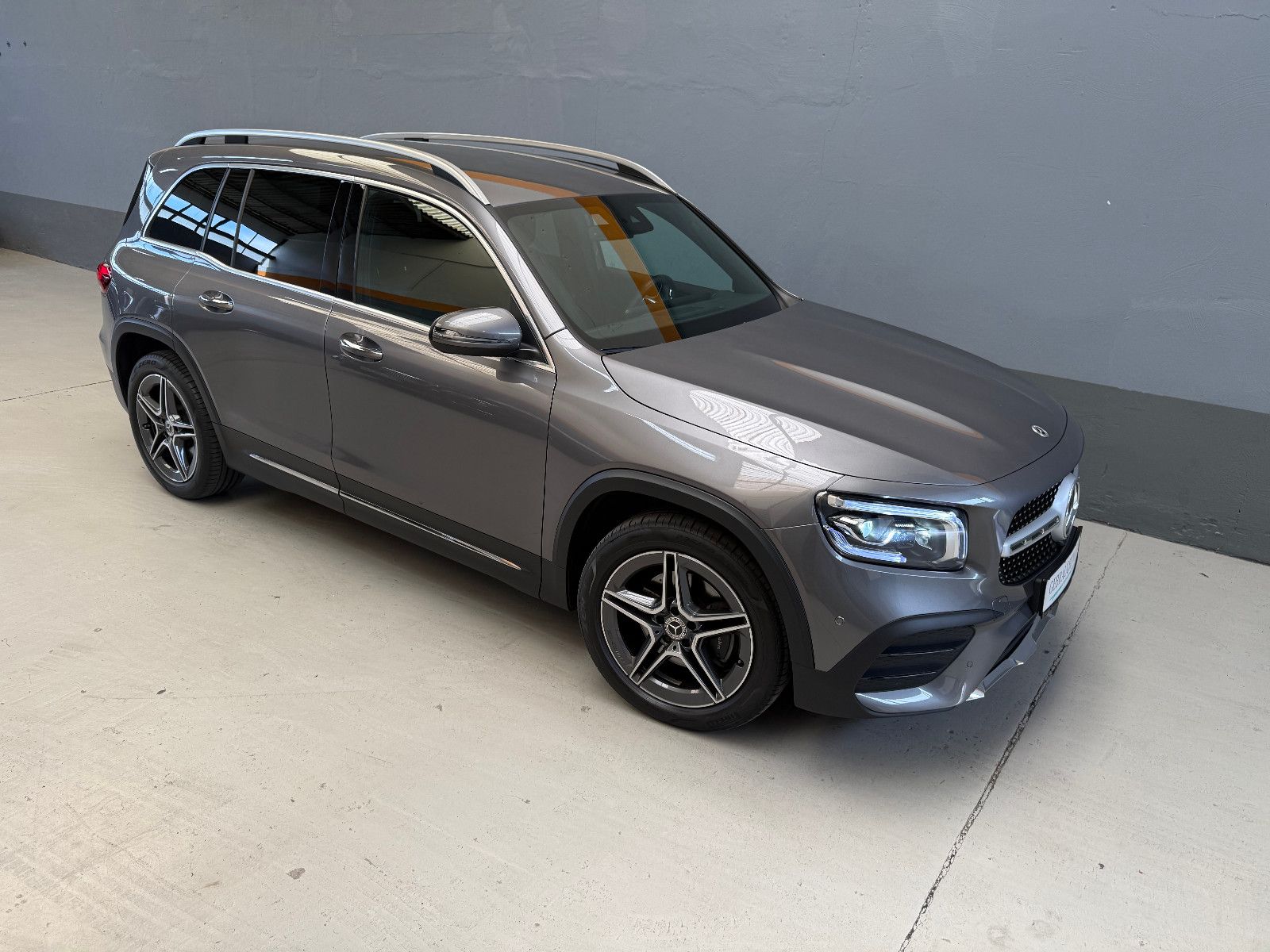 MERCEDES-BENZ GLB 200d 7 SITZE 2x AMG 4MATIC AHK AUT LED CAM
