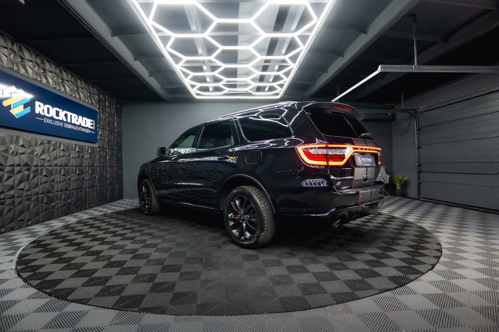 Fahrzeugabbildung Dodge Durango 3.6 V6 GT 4x4 SRT-Style Night Modell 22