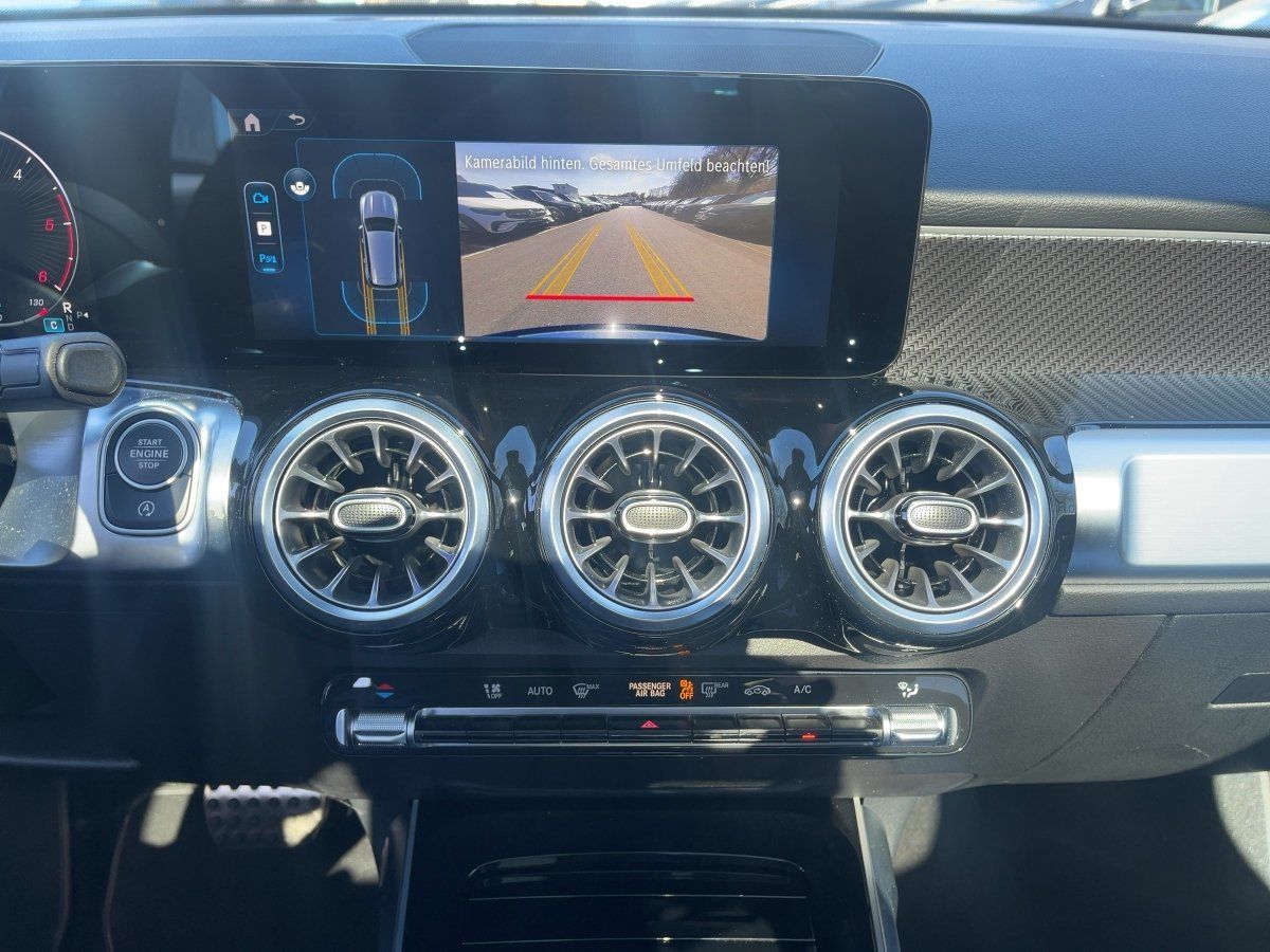 Fahrzeugabbildung Mercedes-Benz GLB 220 d 4M AMG/Night/Pano/Kamera/AHK