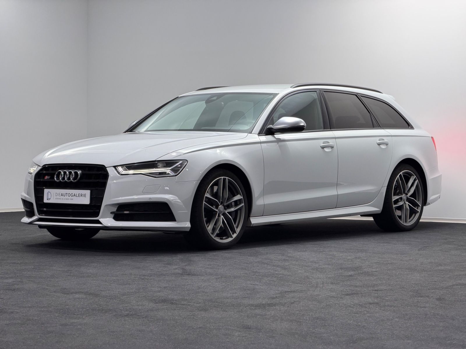 Audi S6 Avant 4.0 TFSI quattro