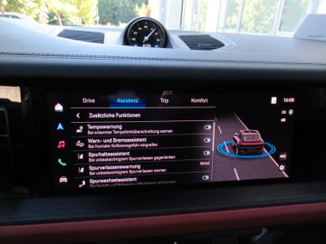 Porsche Cayenne - 9