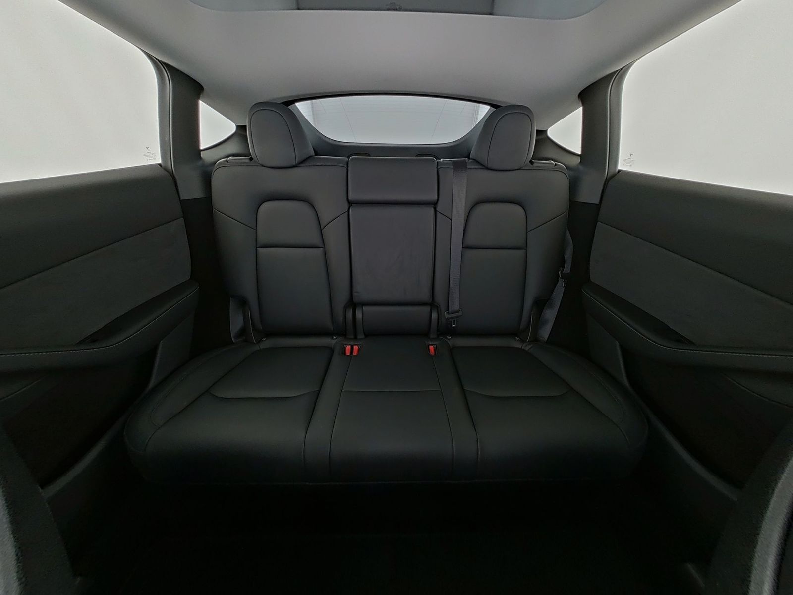 Tesla Model Y - Bild 17