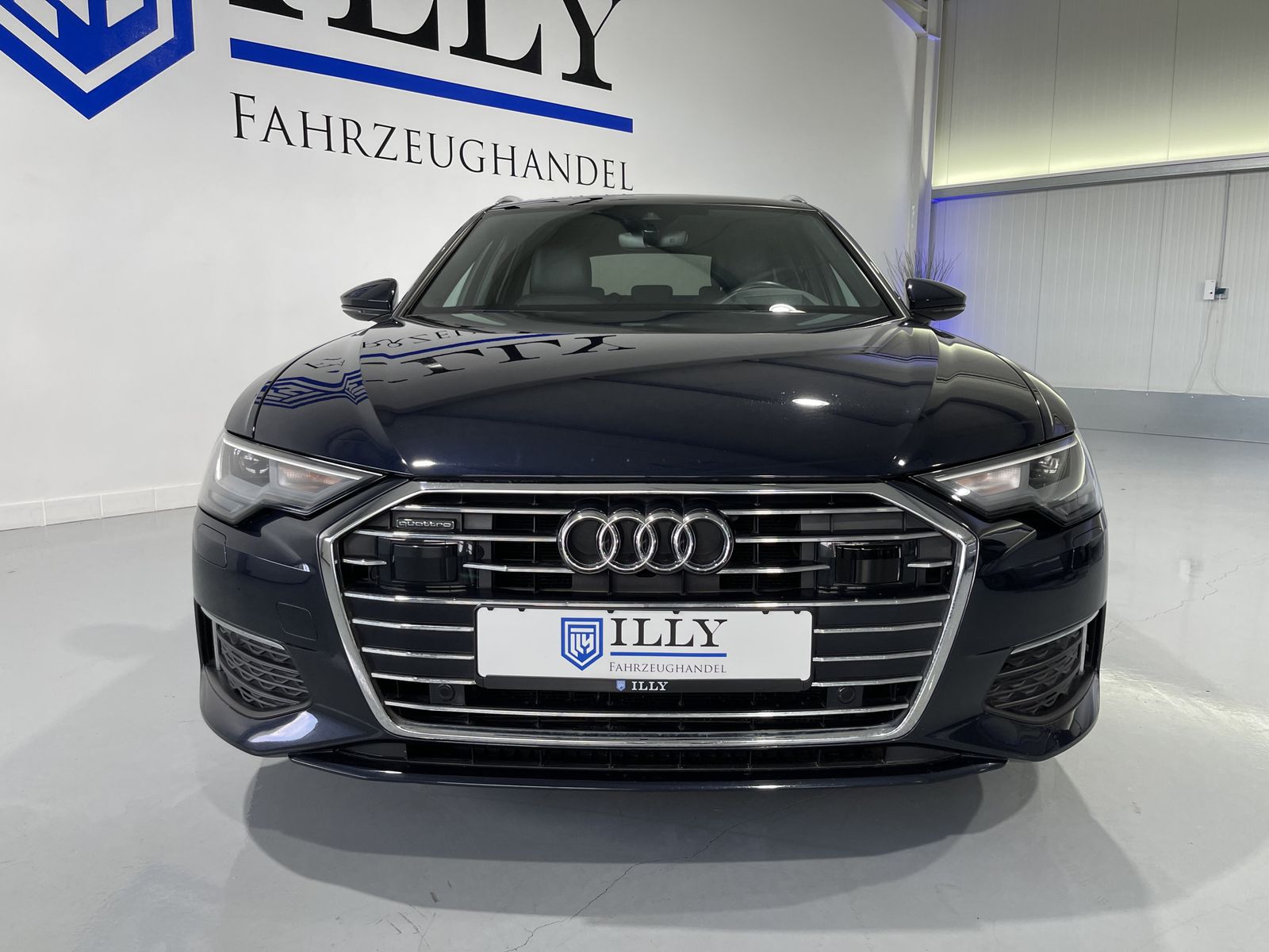 Fahrzeugabbildung Audi A6 40 TDI*Quattro*Anschlussgarantie 06.2027*Pano