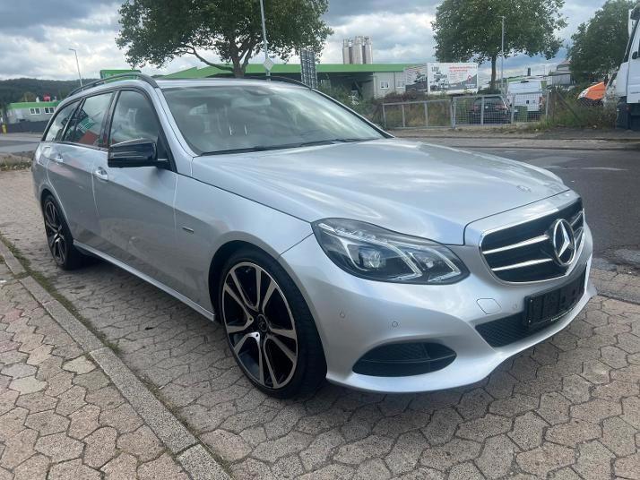 Mercedes-Benz E 350 E T-Modell E 350 BlueTec 4Matic Edition E