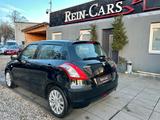 Suzuki Swift Club 1.2/SCHIEBEDACH/KEYLESS/MFL/SHZ/TEMPO - Suzuki Swift Gebrauchtwagen in Berlin