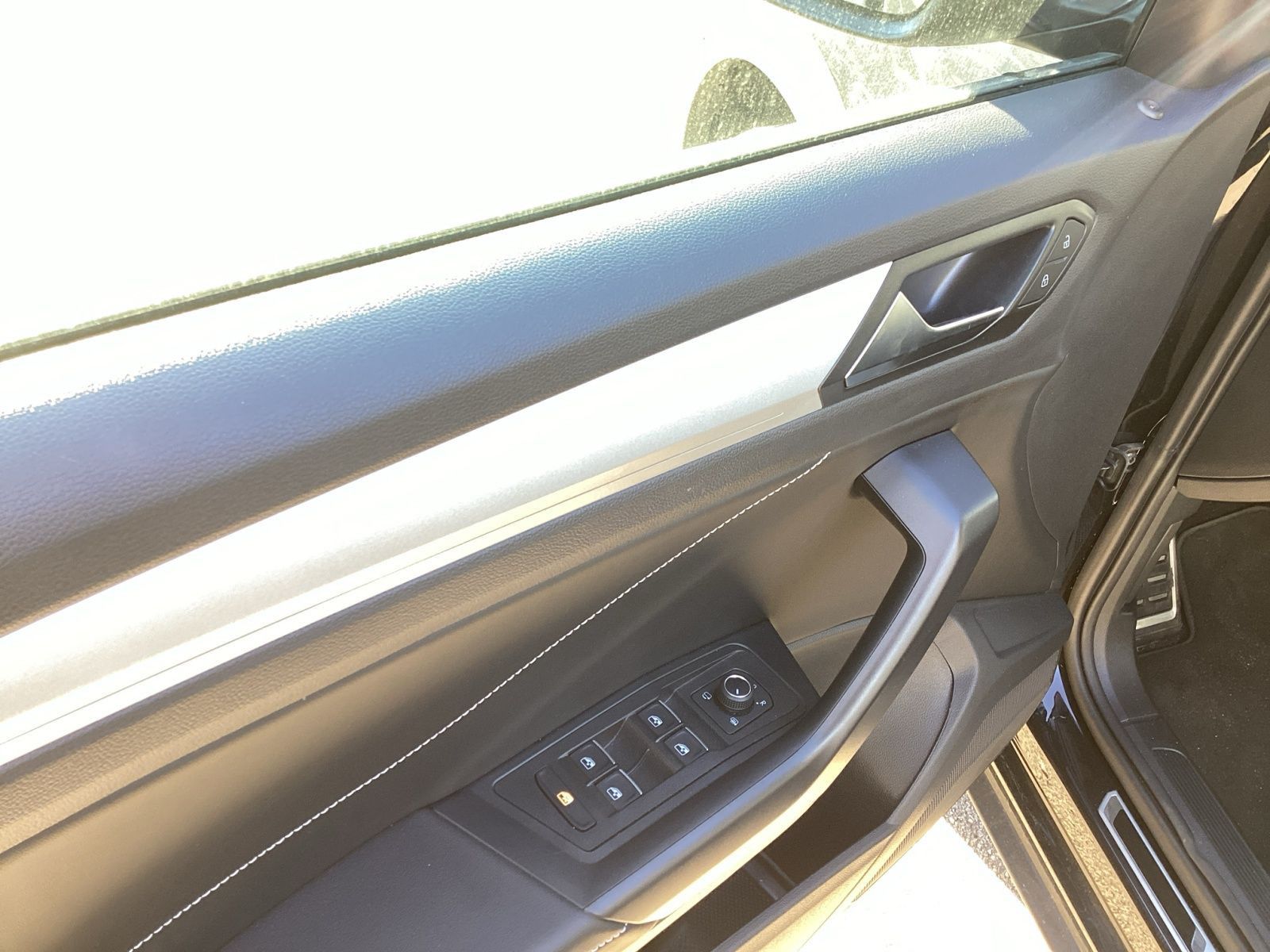 Volkswagen T-Roc - Bild 14