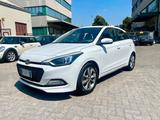 Hyundai i20 1.2 84 CV 5 porte Comfort Uniprop. g - Hyundai i20: Comfort