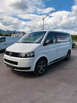 Volkswagen VW Bus T5 Transporter / Campingbus - : Campingbus